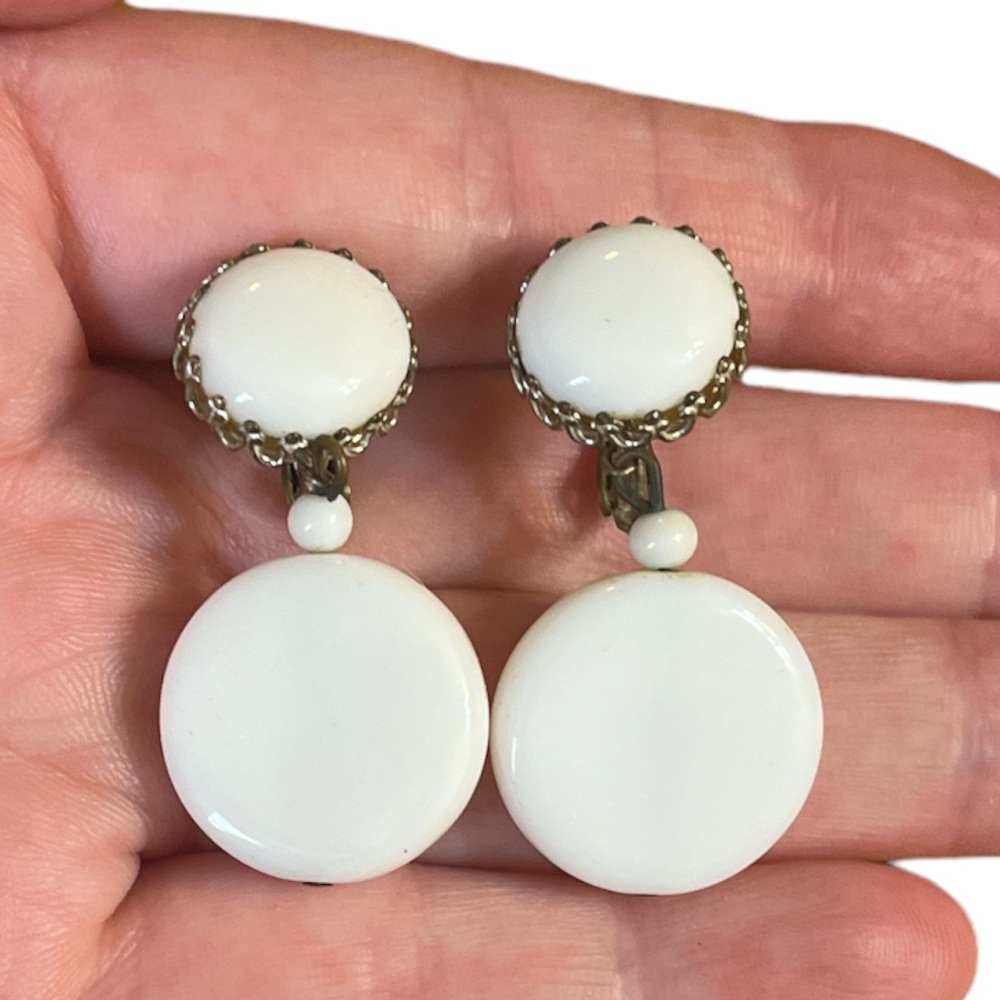 Vintage Miriam Haskell White Milk Glass Dangle Earrings